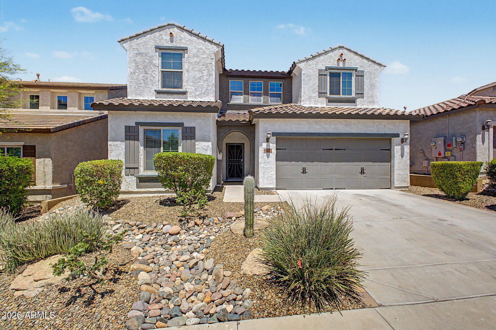 Property Photo: 1826 W Fetlock Trail AZ 85085