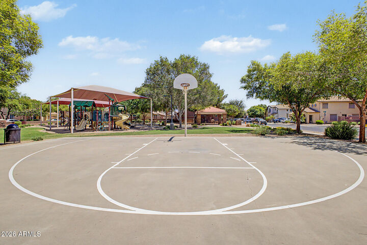 Property Photo: 19117 E Kingbird Drive AZ 85142