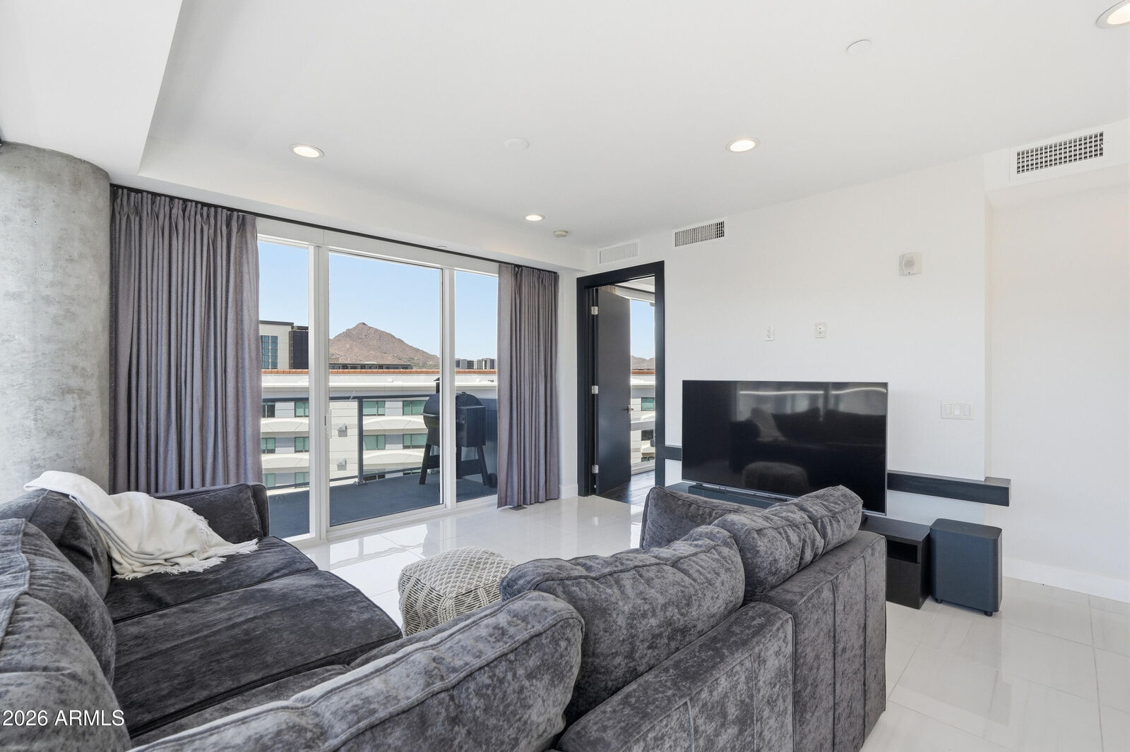 Property Photo:  4422 N 75th Street 6007  AZ 85251 