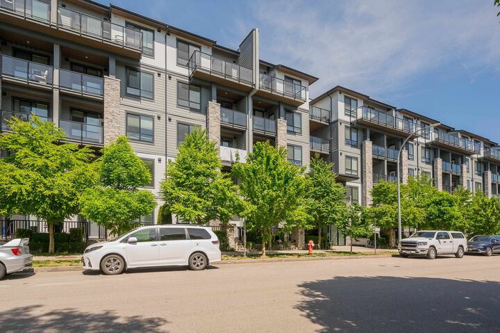 Property Photo:  15351 101 Avenue 112  BC V3R 0G2 