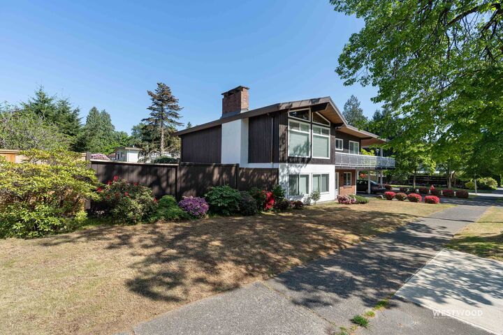 Property Photo: 6858 Tyne Street BC V5S 3M5