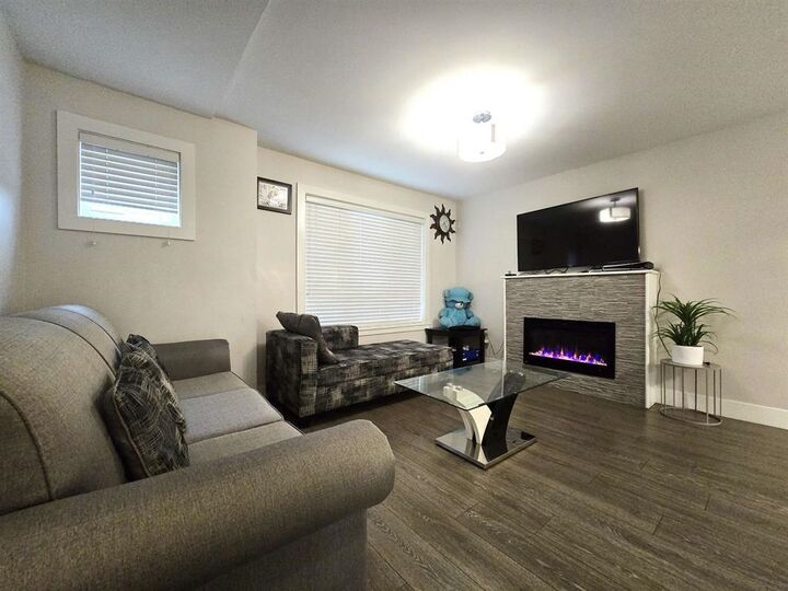 Property Photo: 32138 George Ferguson Way 11 BC V2T 2K6