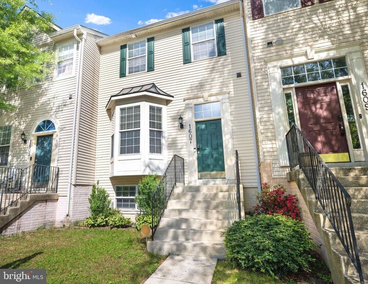 Property Photo:  1607 Benoli Court  MD 21113 