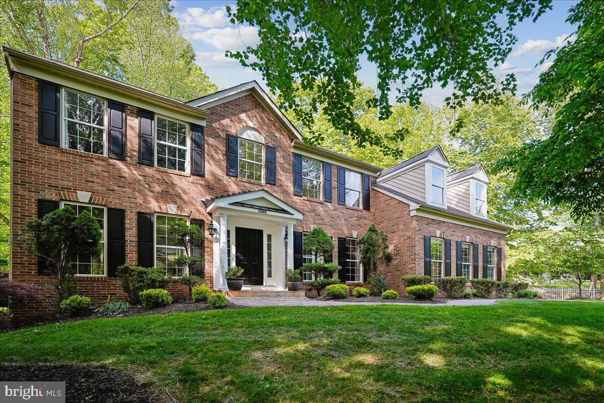 Property Photo:  13908 Balmoral Terrace  VA 20124 