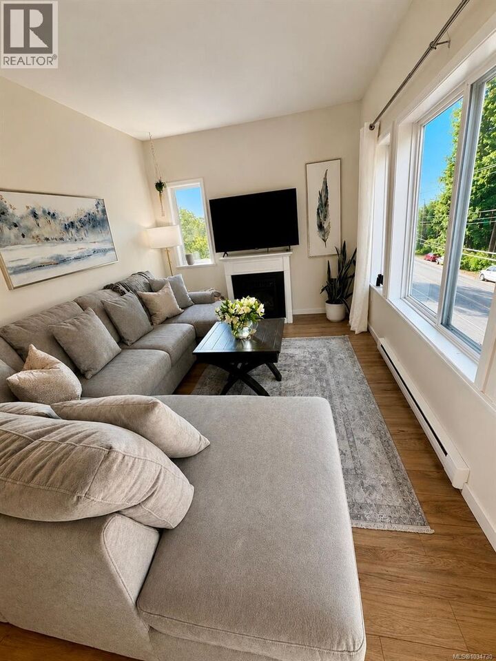 Property Photo:  360 Goldstream Avenue 409  BC V9B 2W3 