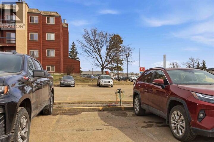 Property Photo:  610 Signal Road  AB T9H 4W5 
