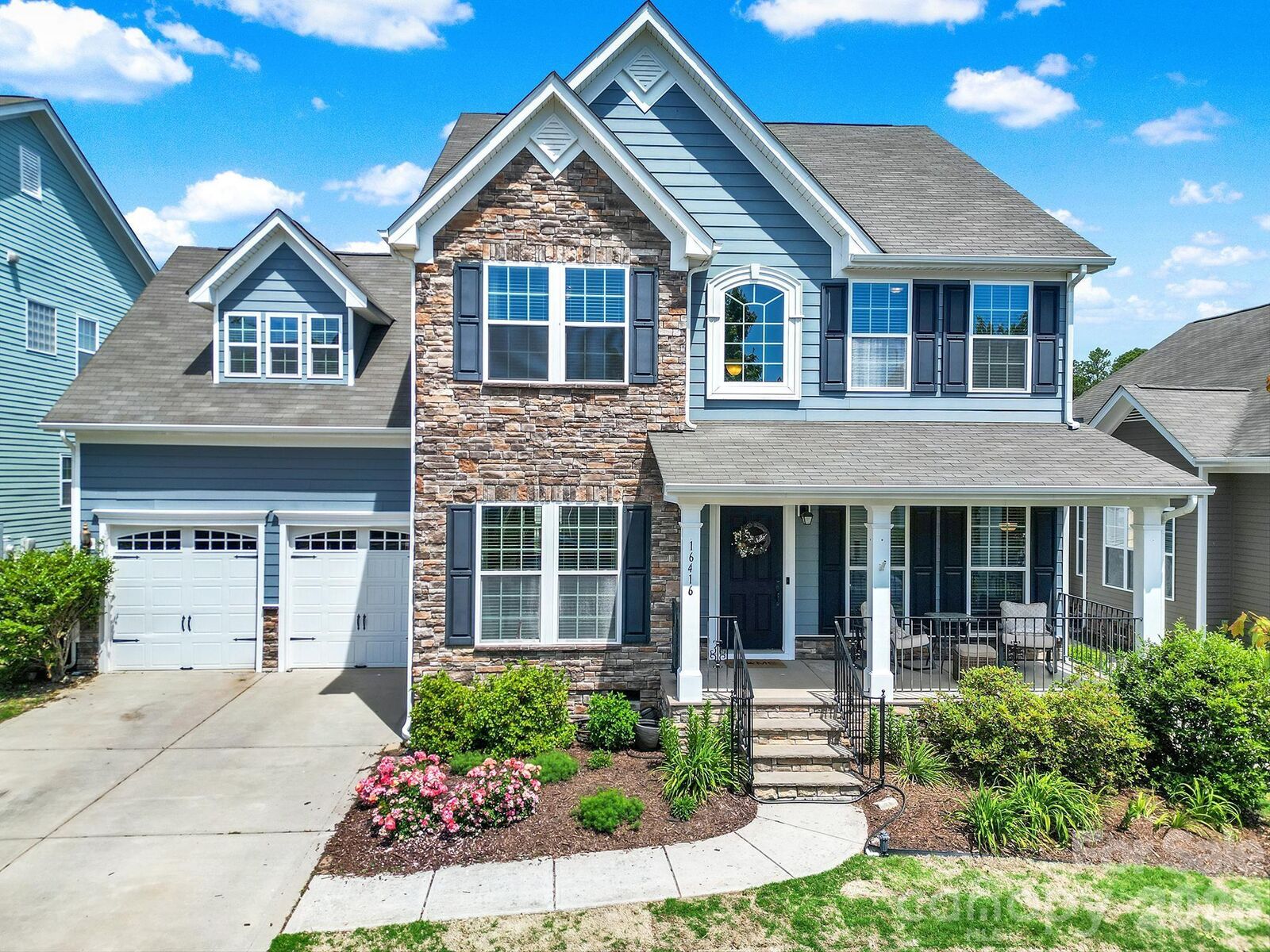 Property Photo:  16416 Leavitt Lane  NC 28036 