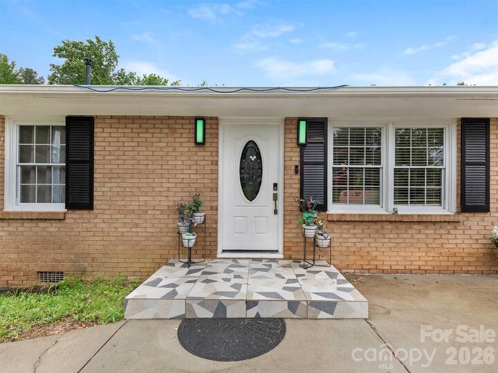 Property Photo:  8428 Anette Avenue  NC 28227 