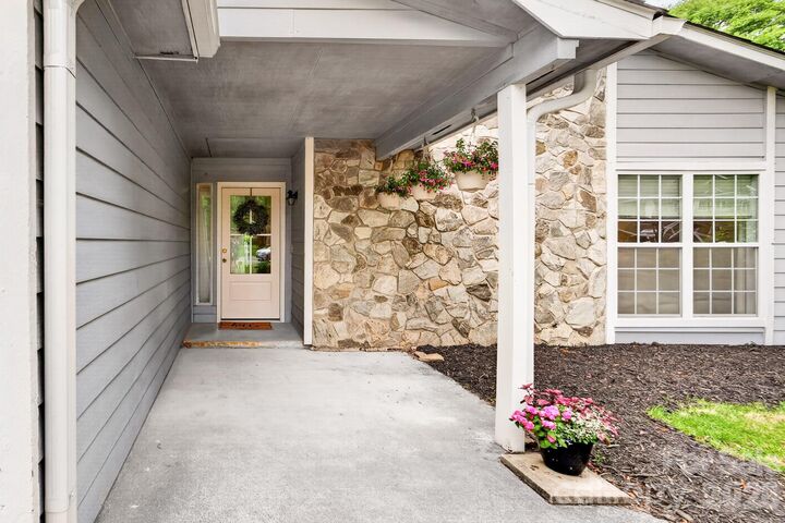 Property Photo:  11021 Fox Mill Lane  NC 28277 