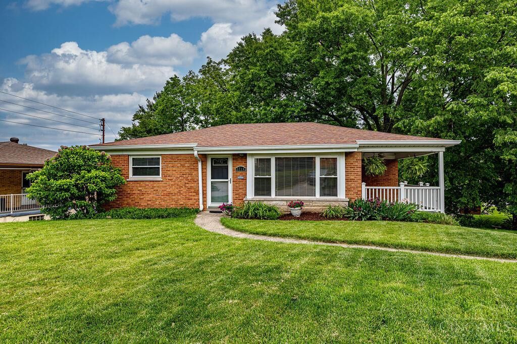 Property Photo:  5714 Juliemarie Court  OH 45239 