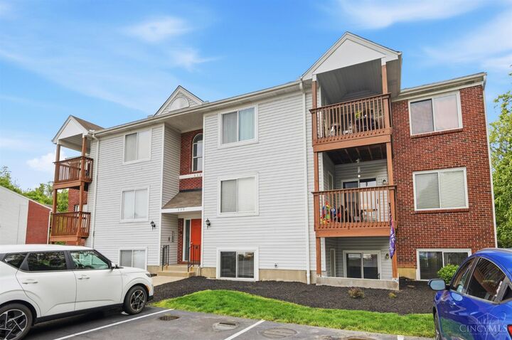 Property Photo:  530 Aspen Glen Drive  OH 45244 