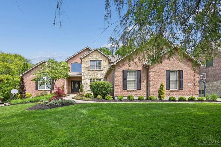Property Photo:  4322 Logsdons Woods Drive  OH 45011 