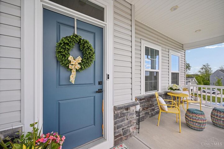 Property Photo:  438 Pleasant Ridge Drive  OH 45036 