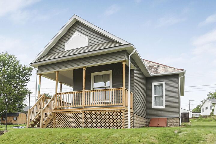 Property Photo:  1601 Bluff Street  OH 43701 