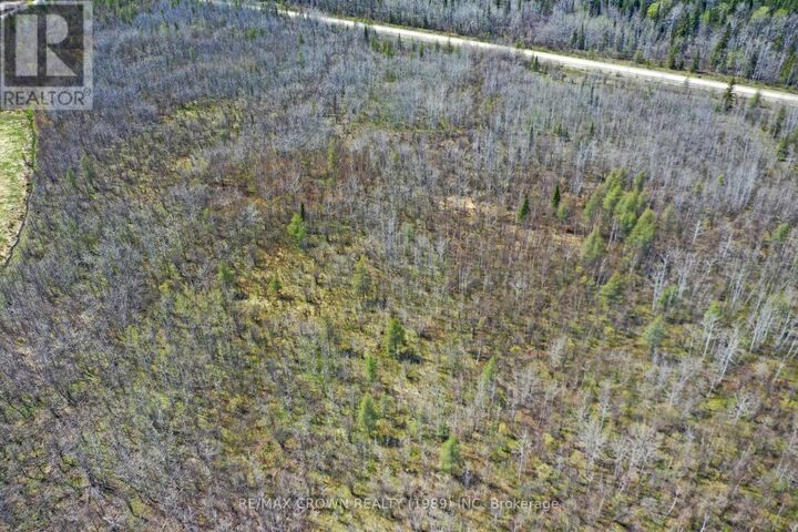 Property Photo:  73 Clear Lake Road North  ON P5N 2X7 