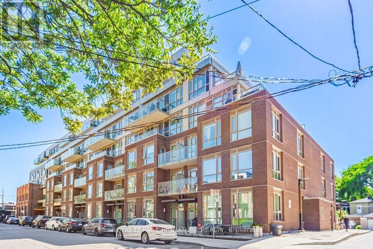 Property Photo:  150 Logan Avenue 536  ON M4M 0E4 
