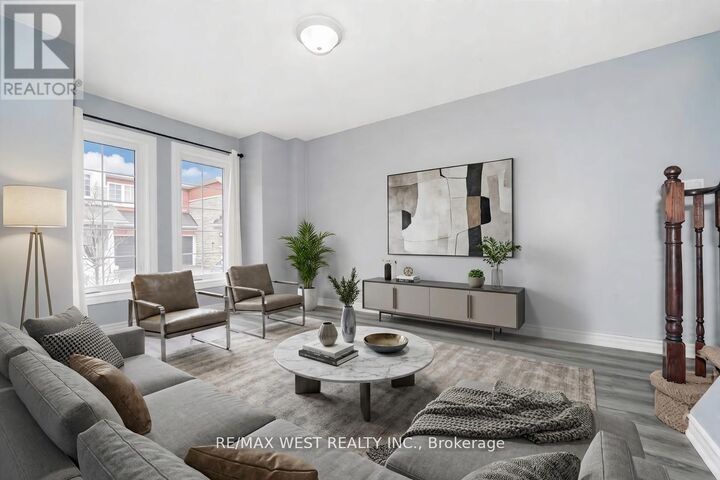 Property Photo:  52 Torr Lane  ON L1S 7M9 
