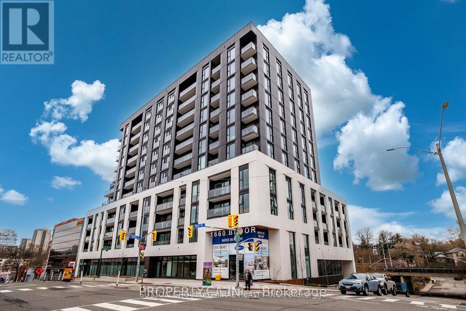 Property Photo:  1660 Bloor Street West 1103  ON M6P 0C6 