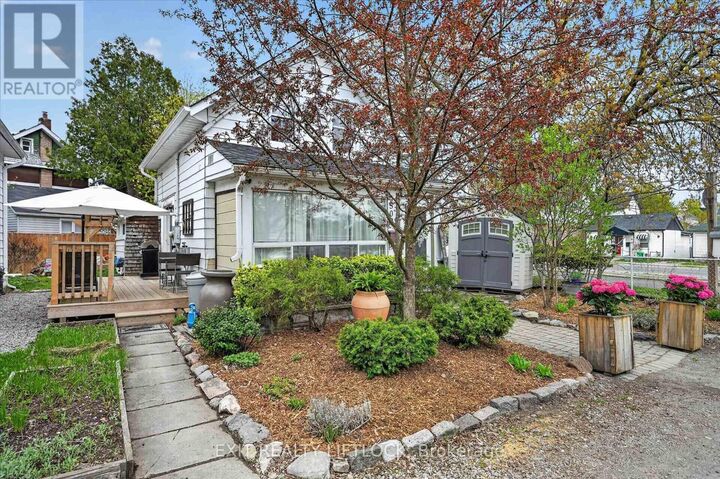 Property Photo:  509 Gilchrist Street  ON K9H 4N7 