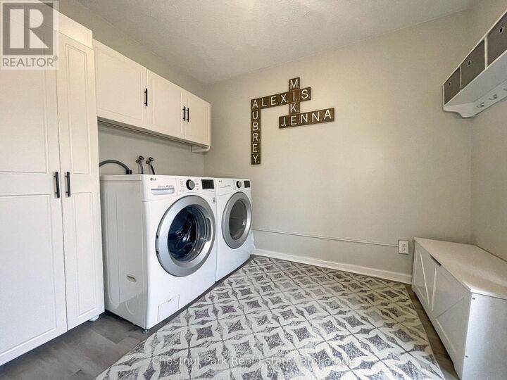 Property Photo:  529 Claude Street  ON N0H 2T0 