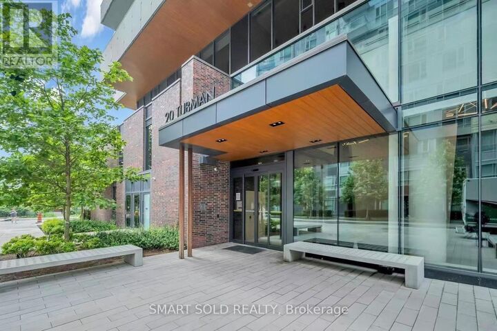 Property Photo:  20 Tubman Avenue 202  ON M5A 0M8 