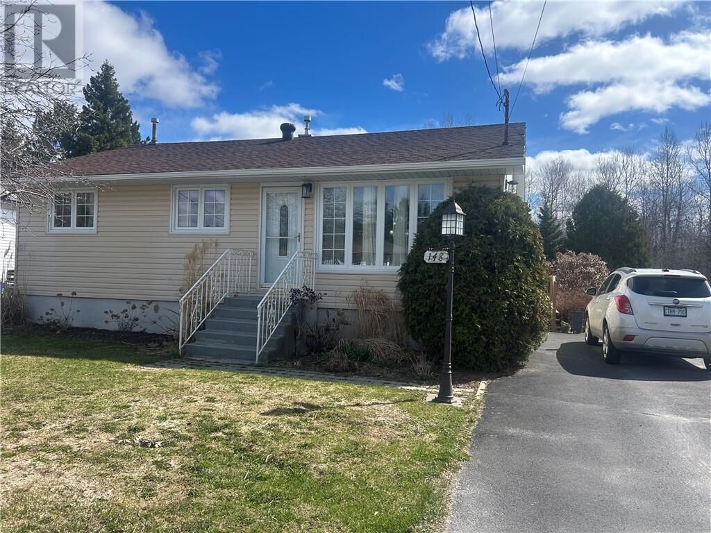 Property Photo:  148 Garson Coniston Road  ON P3L 1G3 