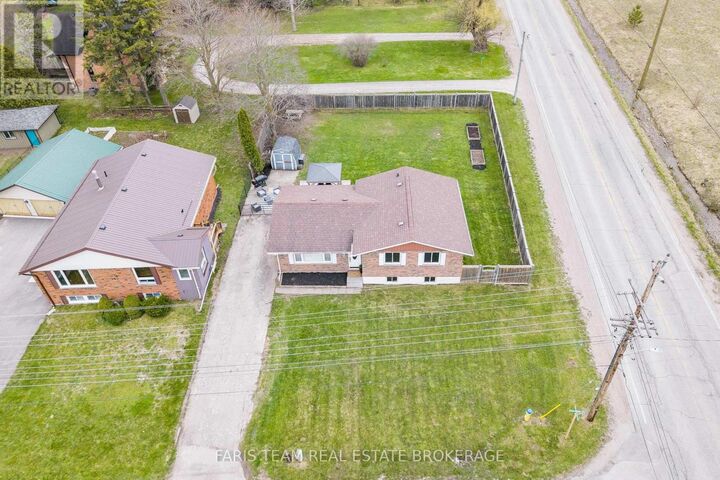 Property Photo:  201 Christopher Street  ON L0M 1S0 