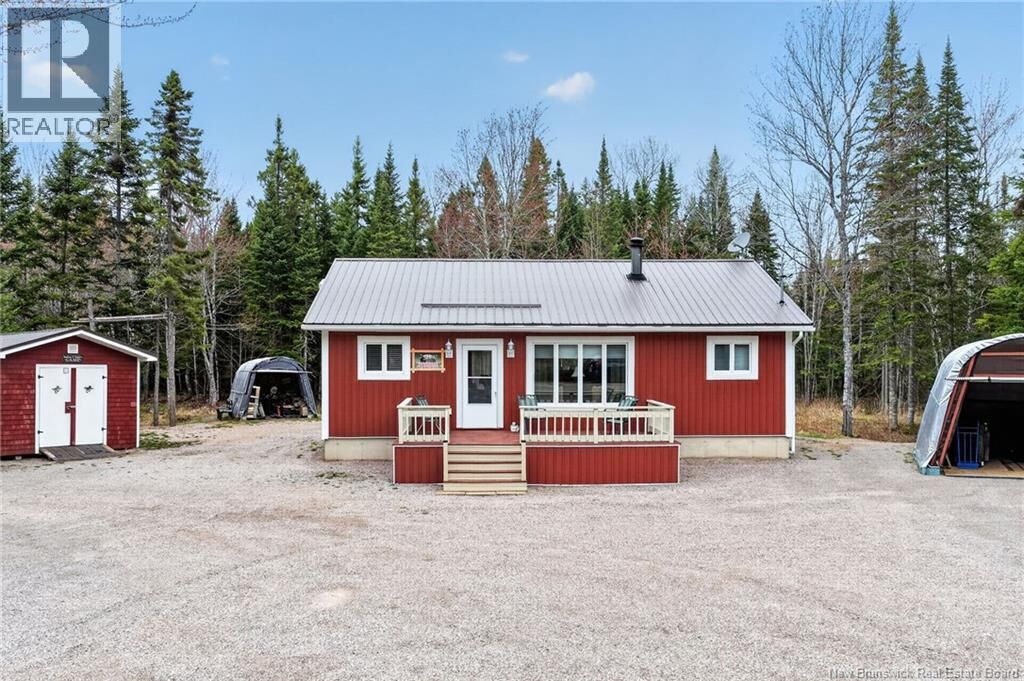 Property Photo:  16 Perry Road  NB E4Z 5Z6 