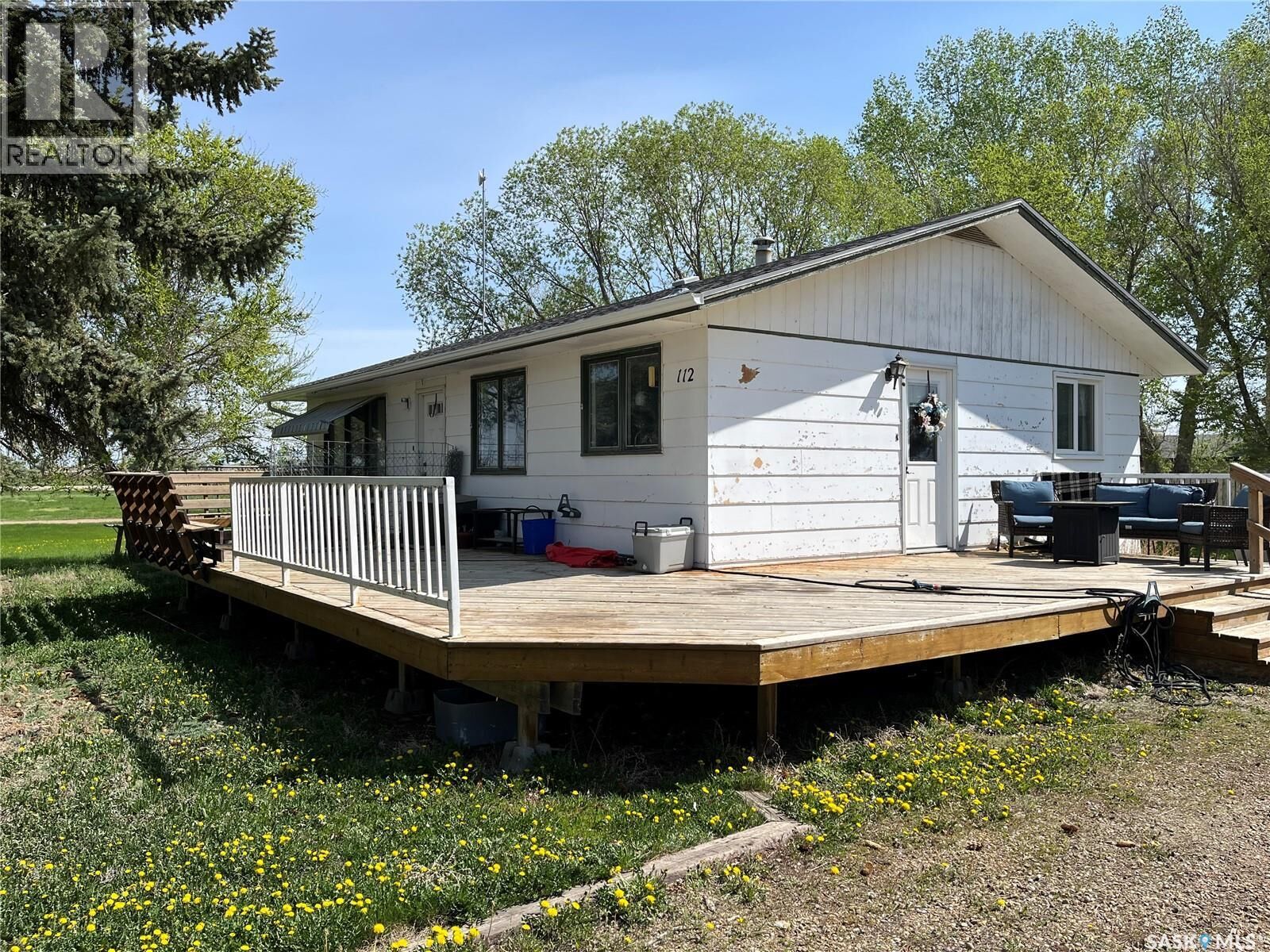 Property Photo:  112 Edward Street  SK S0N 1C0 