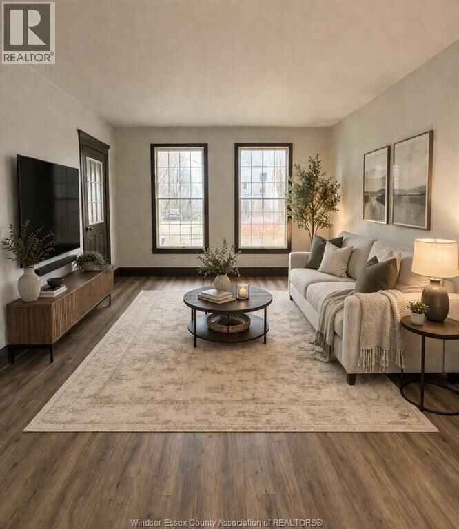 Property Photo:  1011 Windsor Avenue  ON N9A 1K3 