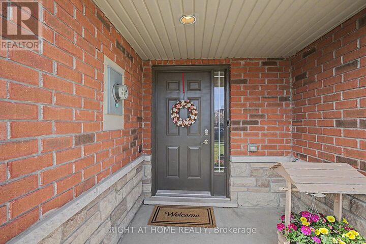 Property Photo:  262 Pinehill Drive  ON L0R 1P0 