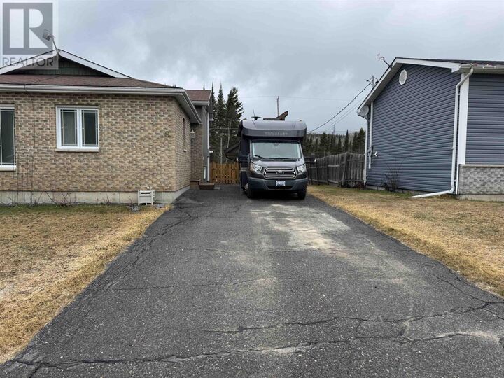 Property Photo:  8 Matachewan Rd  ON P0T 2C0 