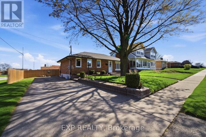 Property Photo:  775 Emerson Avenue  ON L1H 3L2 