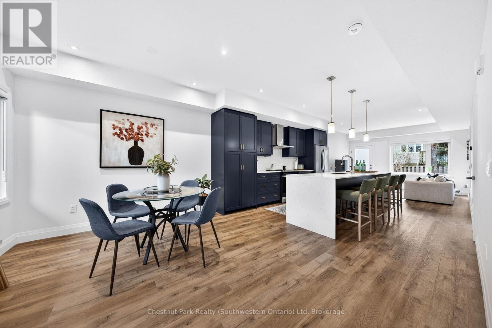 Photo de la propriété:  23 Lily Lane  ON N1L 0R2 