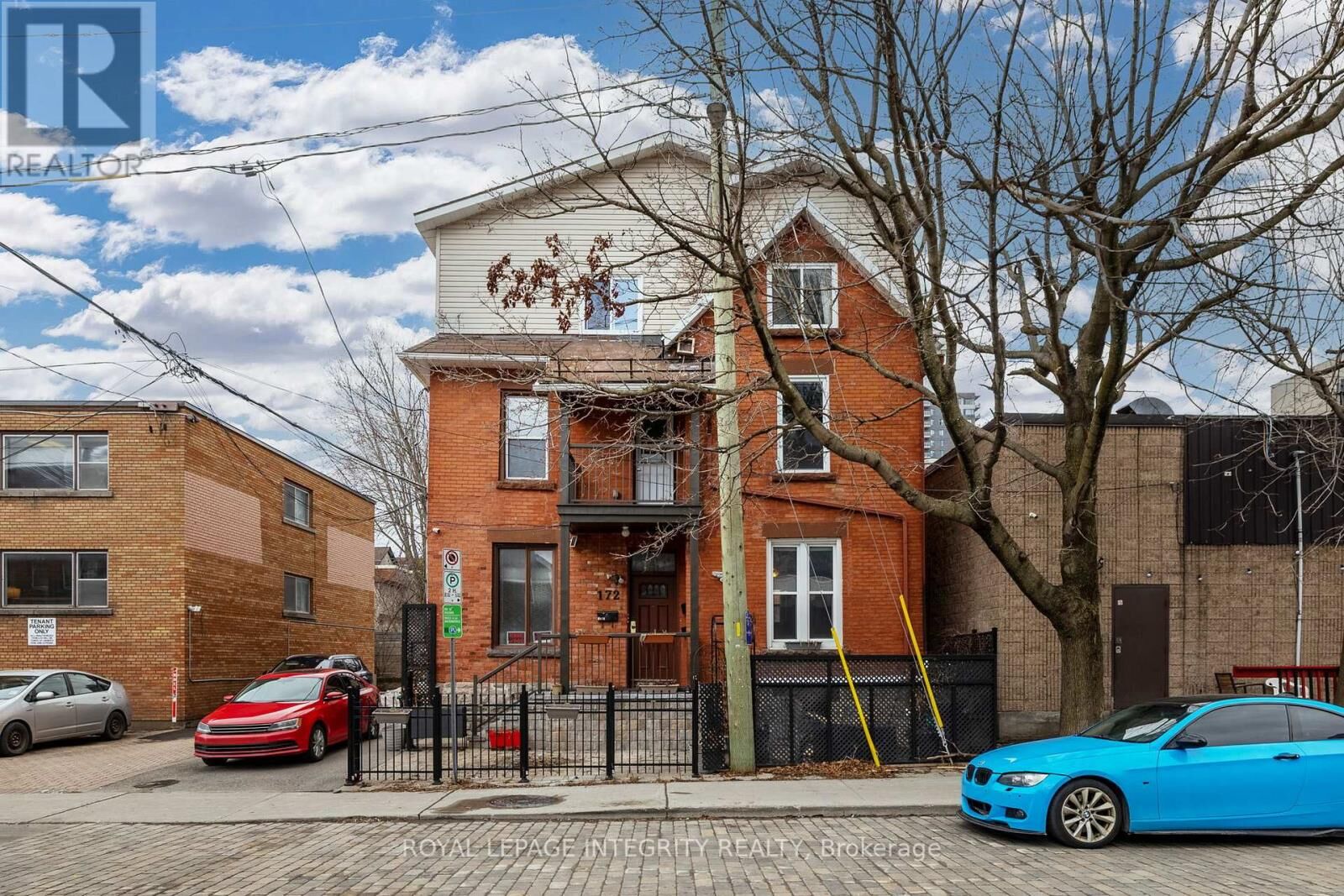 Property Photo:  172 Cobourg Street 2  ON K1N 8H5 