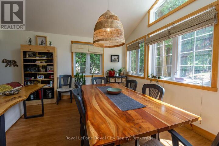 Property Photo:  48 Head Street  ON N0H 2R0 