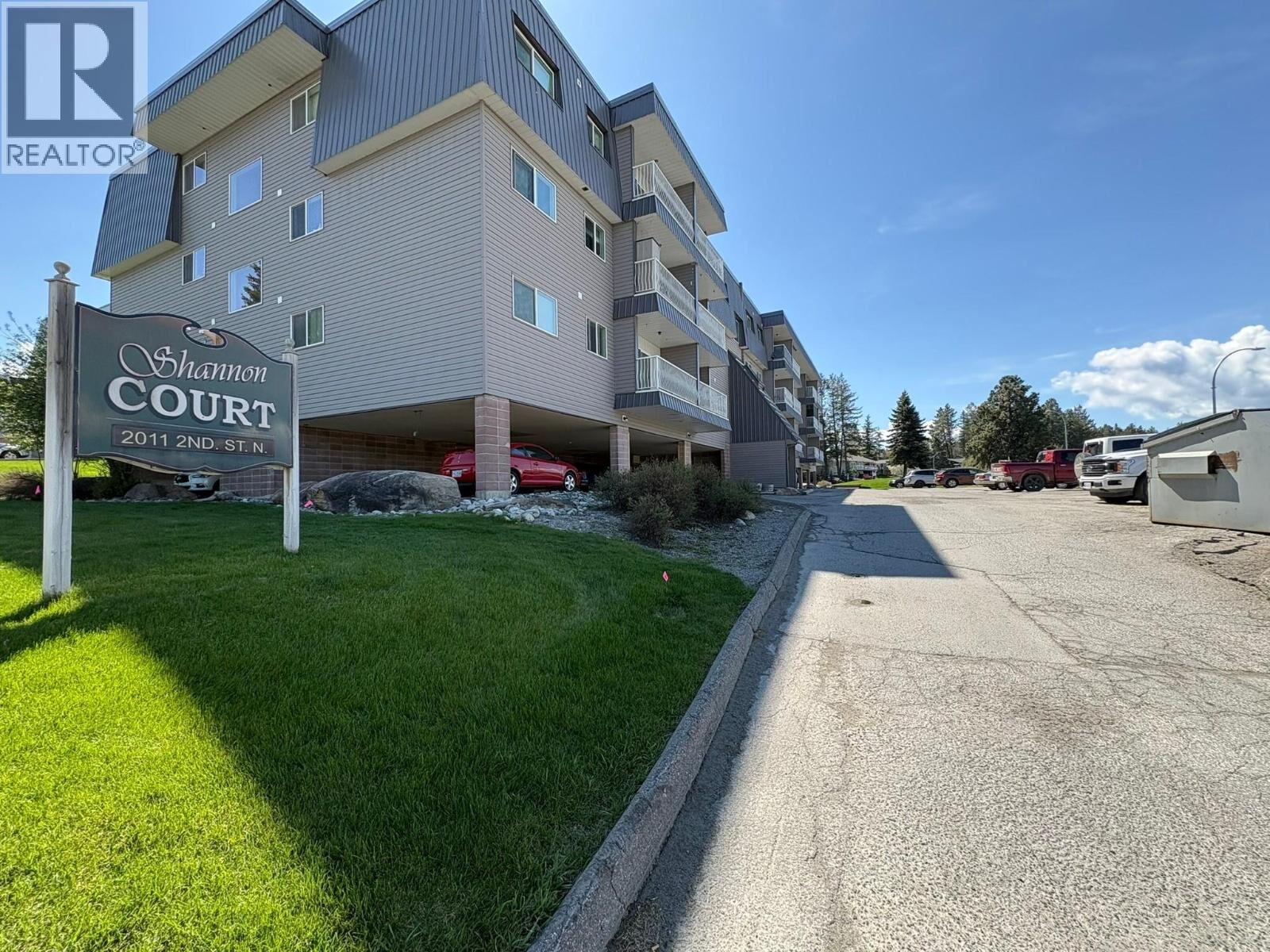 Property Photo:  2011 2nd Street North 312  BC V1C 3L4 