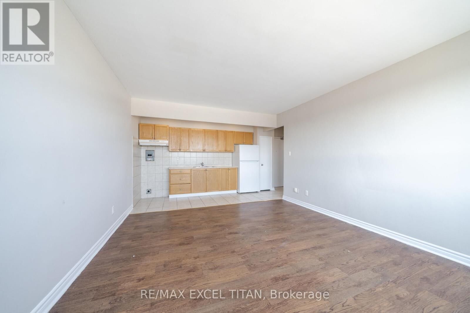 Property Photo:  468 Ottawa Street 738D  ON L8H 4A6 
