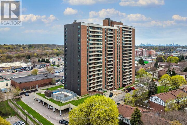 Photo de la propriété:  15 Torrance Road 211  ON M1J 3K2 