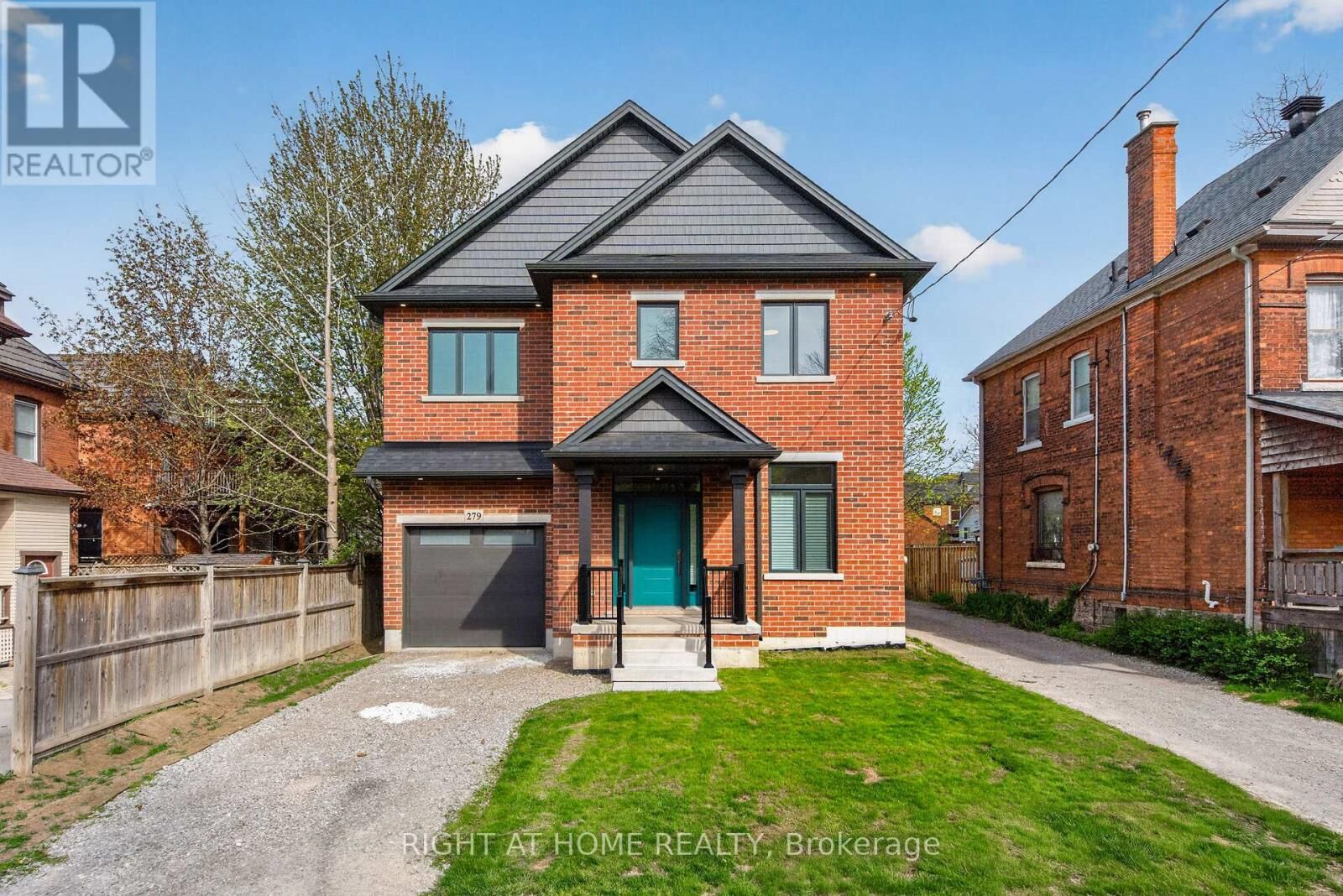 Property Photo:  279 Hess Street South  ON L8P 3P6 