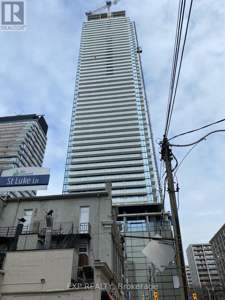Property Photo:  501 Yonge Street  ON M4Y 0G8 