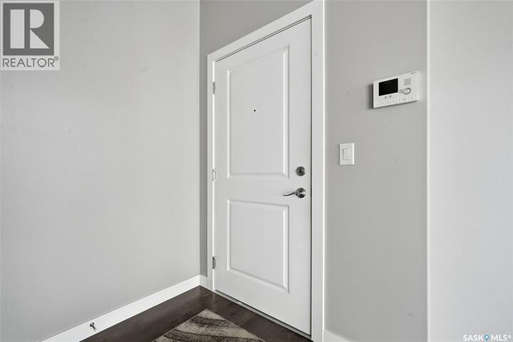 Property Photo:  305 1515 Anson Road  SK S4P 0E7 