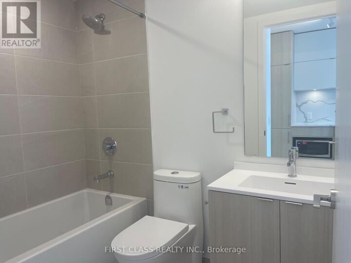 Property Photo:  100 Queen Street East .  ON M5C 0B5 
