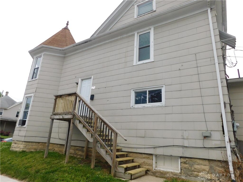 Property Photo: 302 N Western Avenue 922 Cedar St. OH 45504