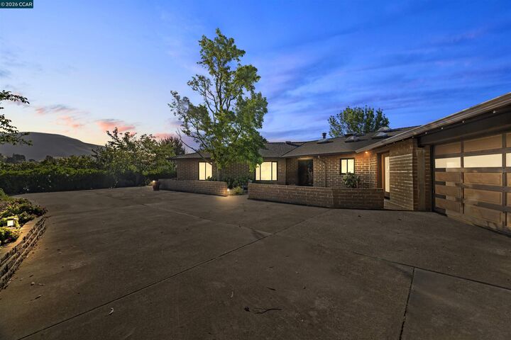 Property Photo:  9015 Doubletree Ln  CA 94551 