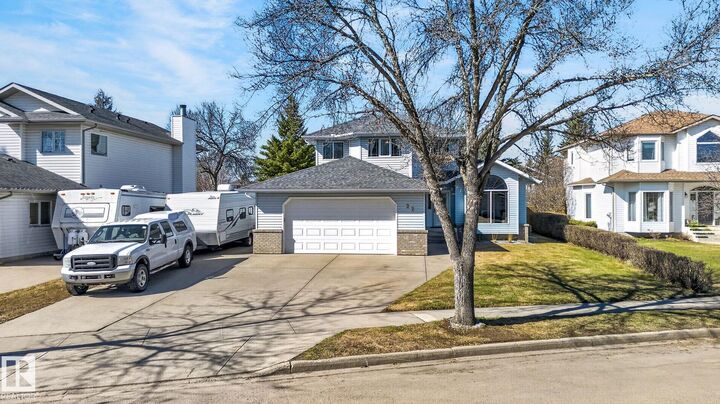 Property Photo:  22 Westpark Road  AB T8L 3X2 