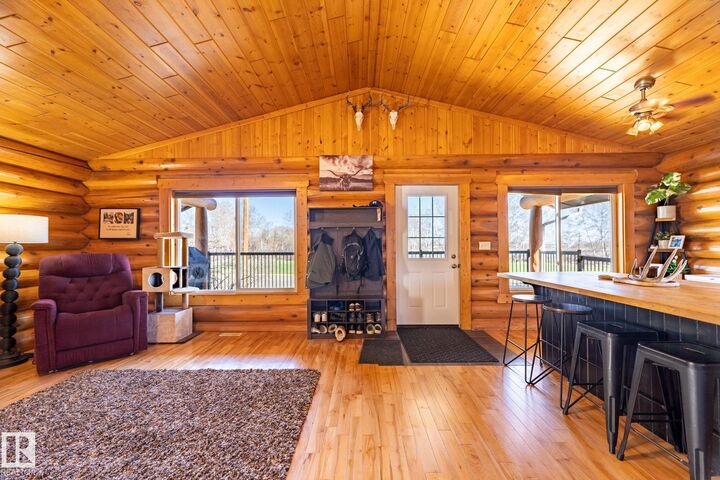 Property Photo:  4707 47 Avenue  AB T0B 0S0 