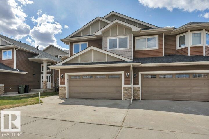 Property Photo:  8 Kingdom Place  AB T9E 0J2 