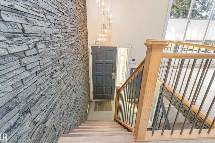 Property Photo:  13208 128 Avenue NW  AB T5L 3H2 