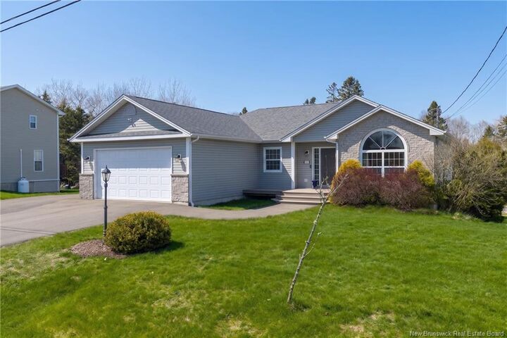 Property Photo:  11 Trillium Drive  NB E2E 0K9 